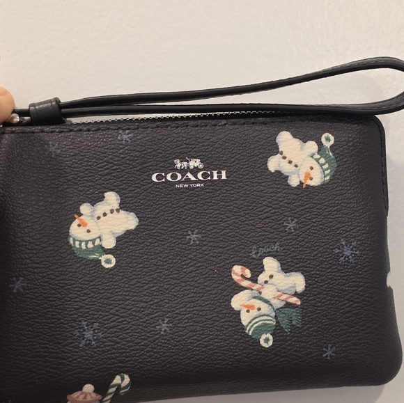 Coach Boxed Corner Zip Wristlet Snowman Print in Silver/Midnight - Picture 4 of 8